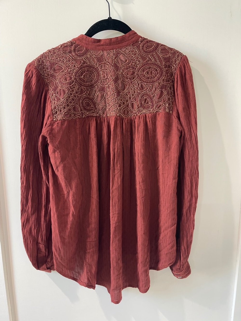 Free People Women's Canyon Rose Metallic Embroidered Hi Low Blouse XS - Picture 6 of 9